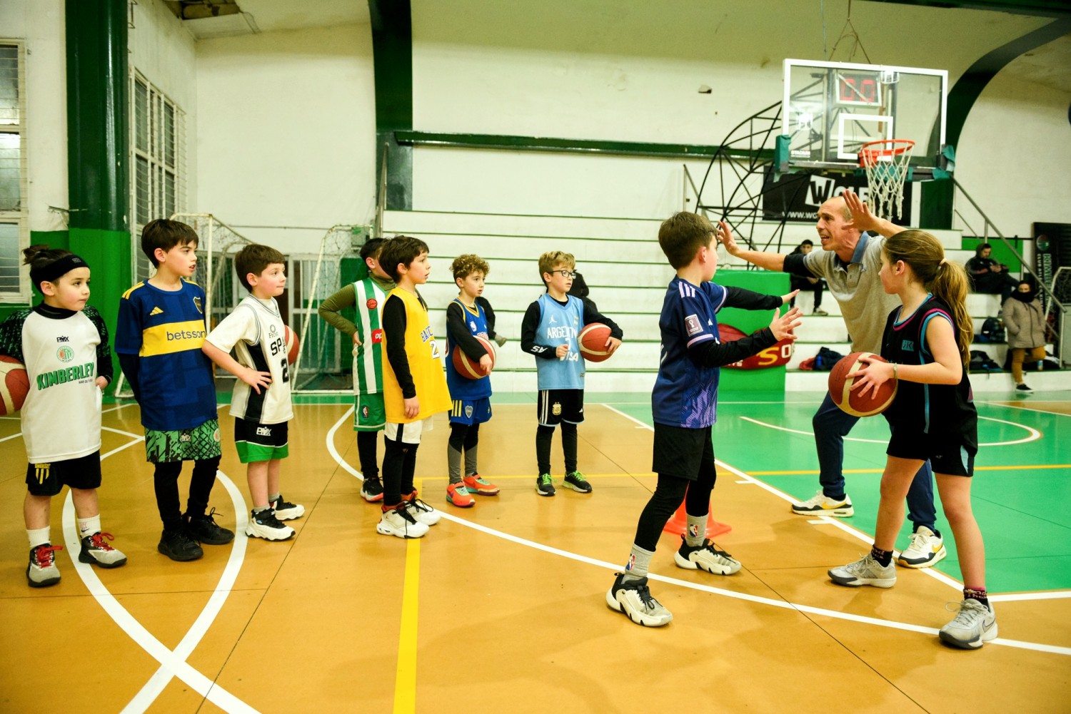 Curso: Modelos de ense&ntilde;anza en mini b&aacute;squet: El modelo comprensivo