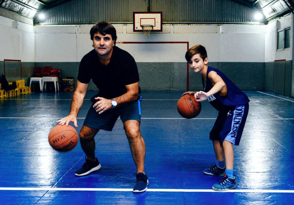 Sumemos miradas: la resiliencia en el mini b&aacute;squet